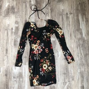 Long sleeve bodycon dress
